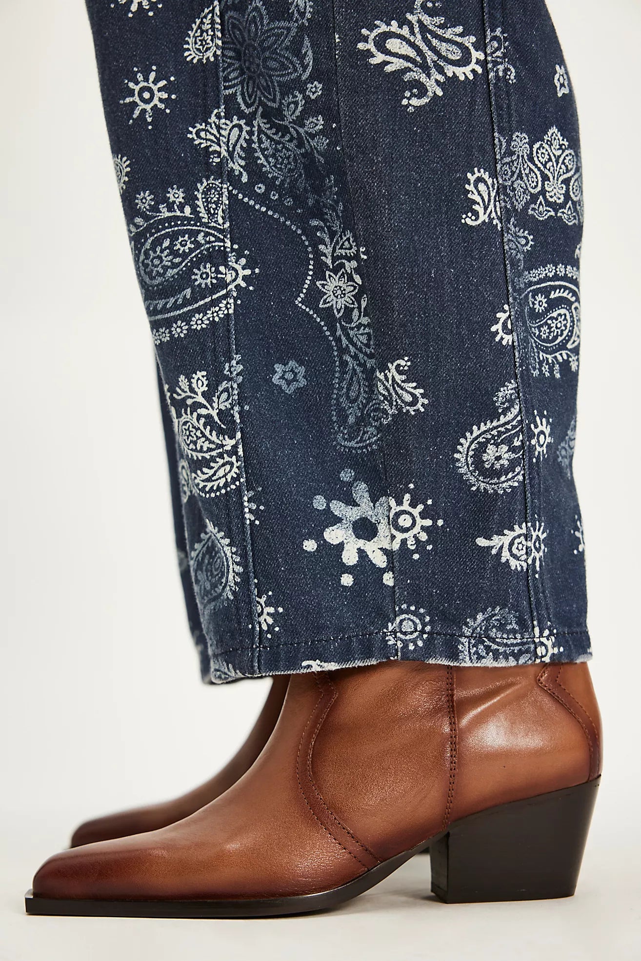 Cat Nap Cowboy Boot