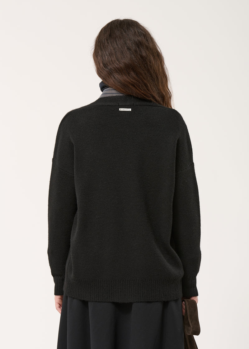 Kinji Cardigan