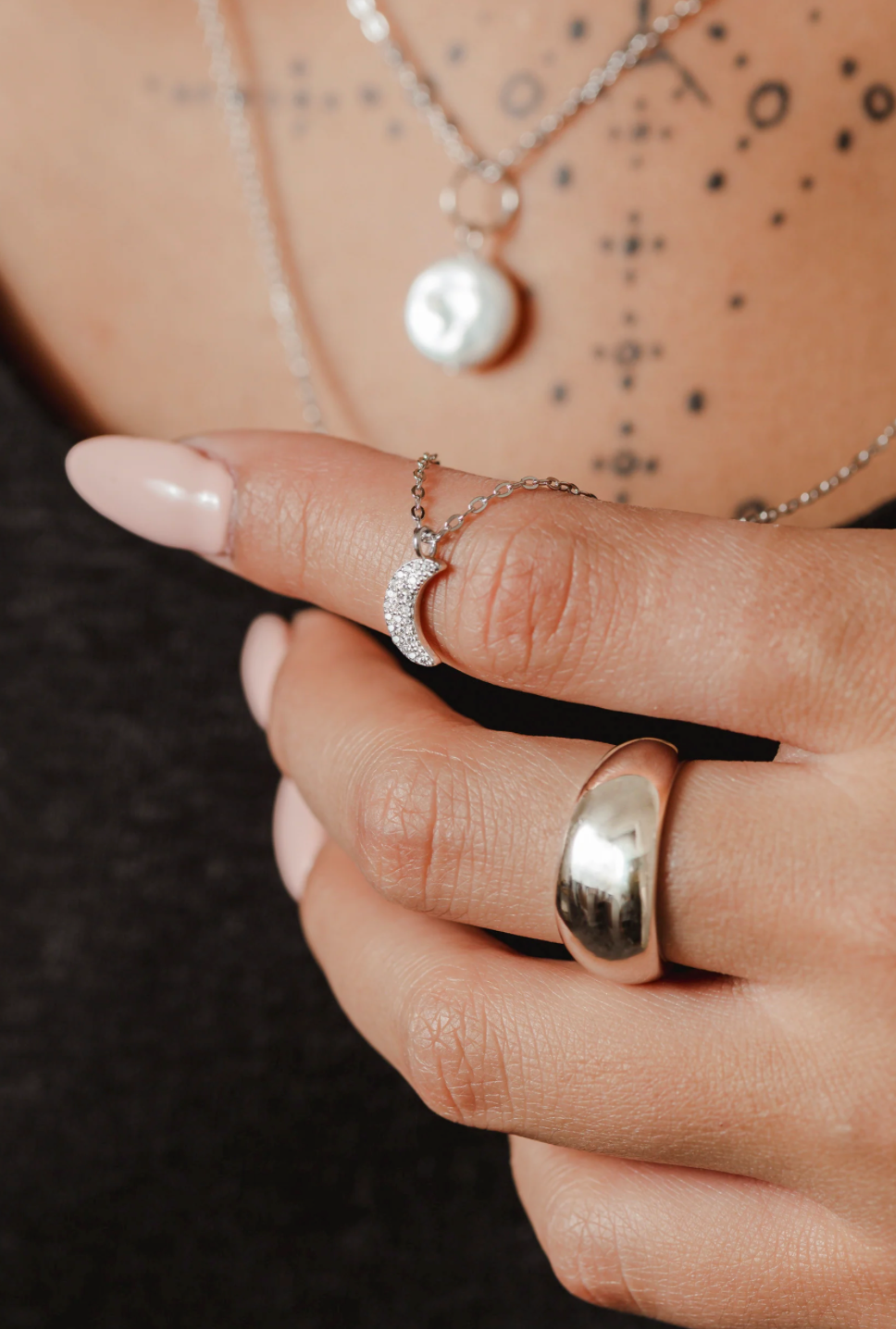 Luna Necklace