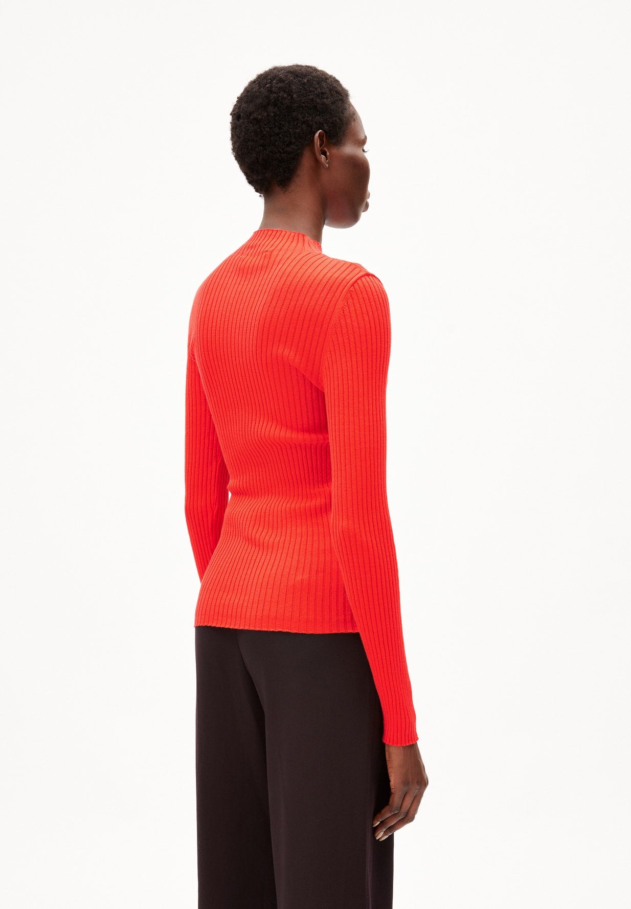 Alaania Knit Pullover