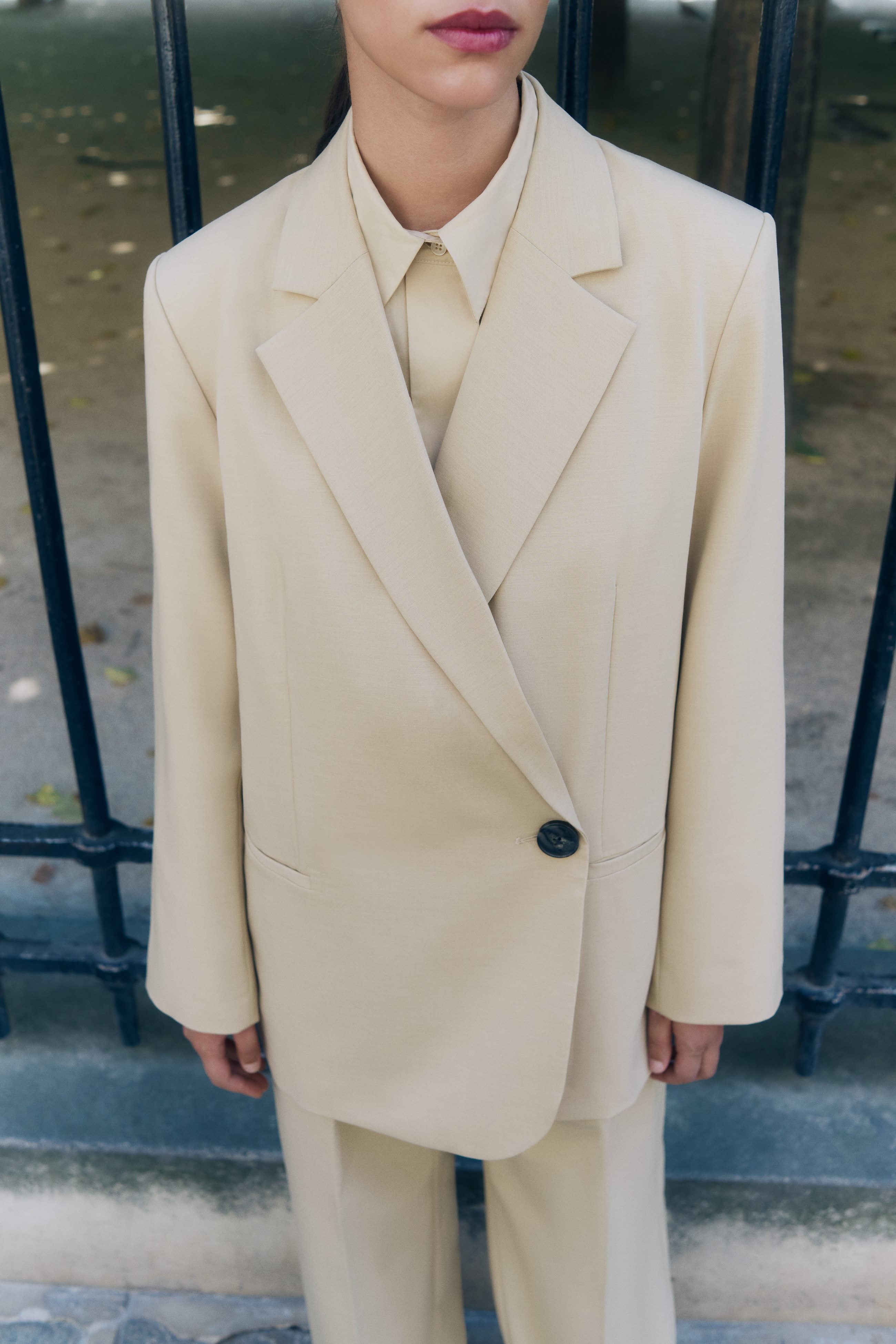 Naxa Blazer
