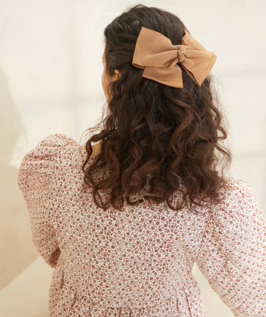 Adia Bow Barrette