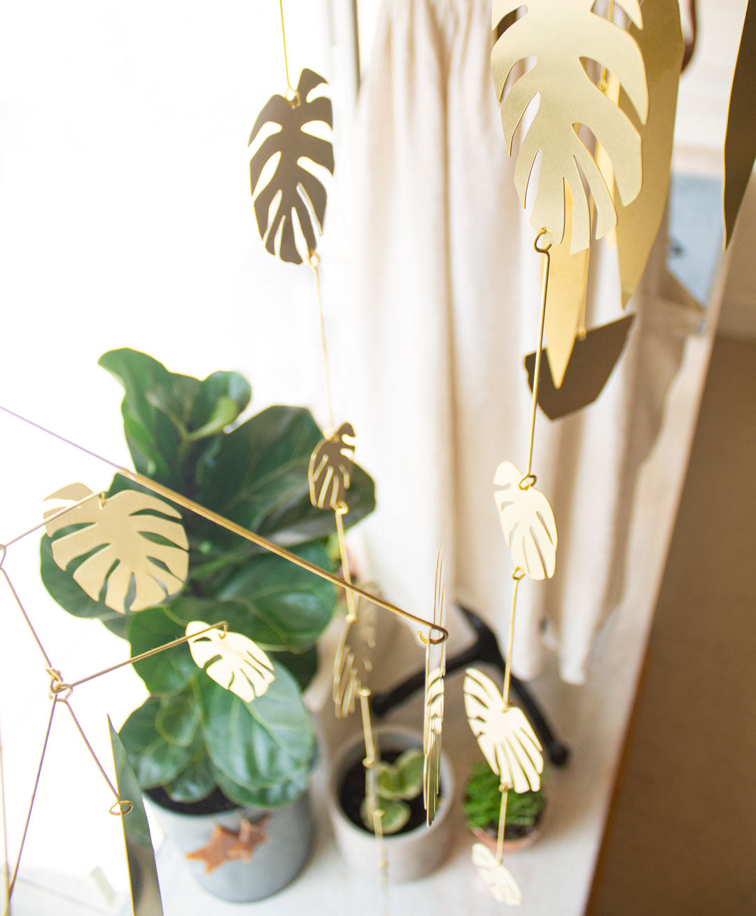 Monstera Vine Wall Hanging - Frock Toronto