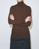 Thin Ribbed Rollneck Top