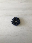 Medium Pure Linen Scrunchie