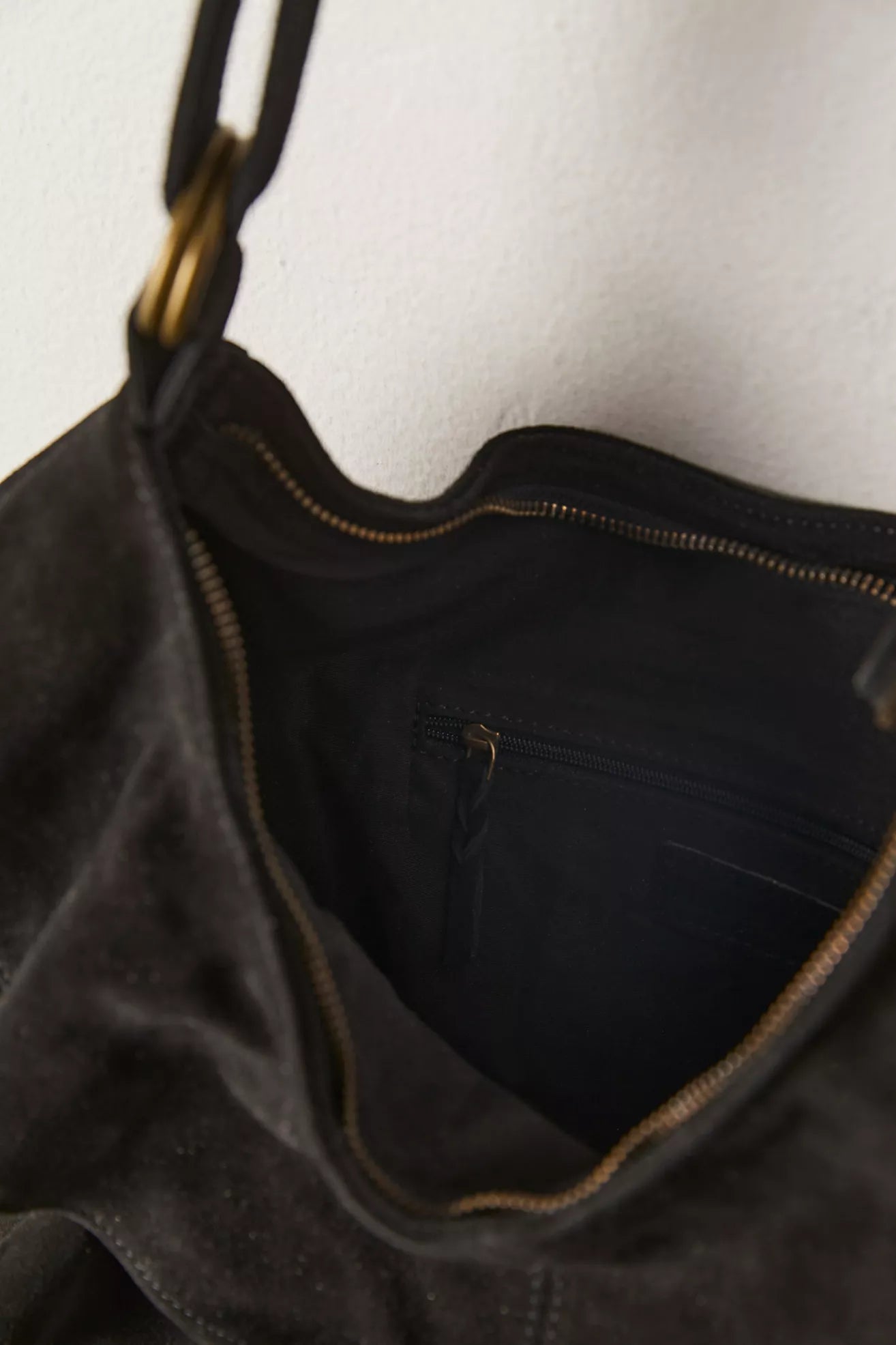 Rae Ruffle Shoulder Bag