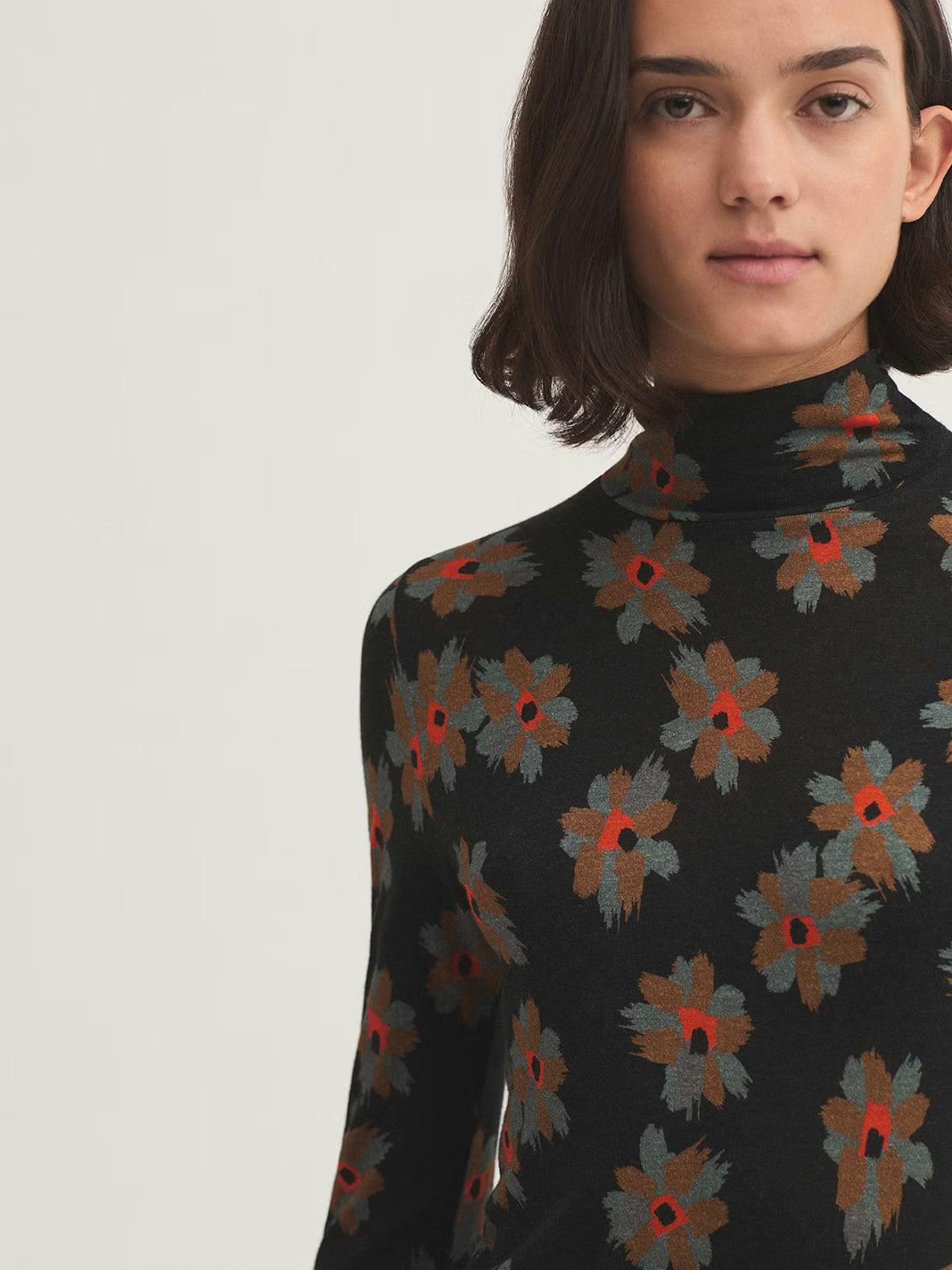 Animal Flower Turtleneck