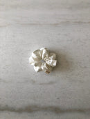 Medium Pure Linen Scrunchie