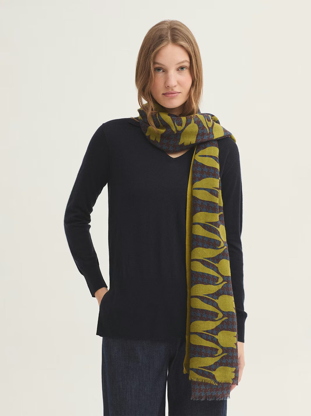 Floral Houndstooth Foulard