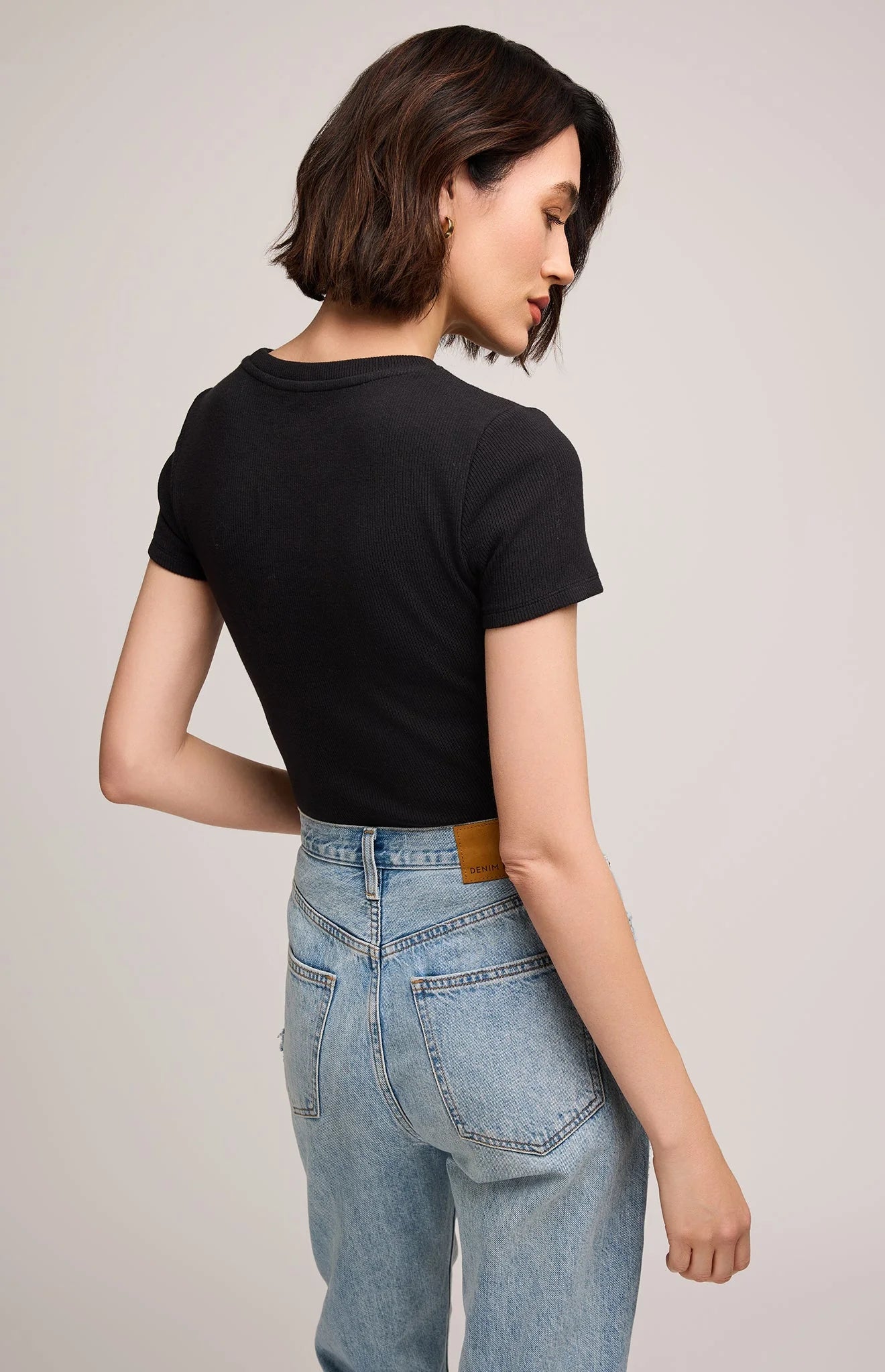 Tate Tee