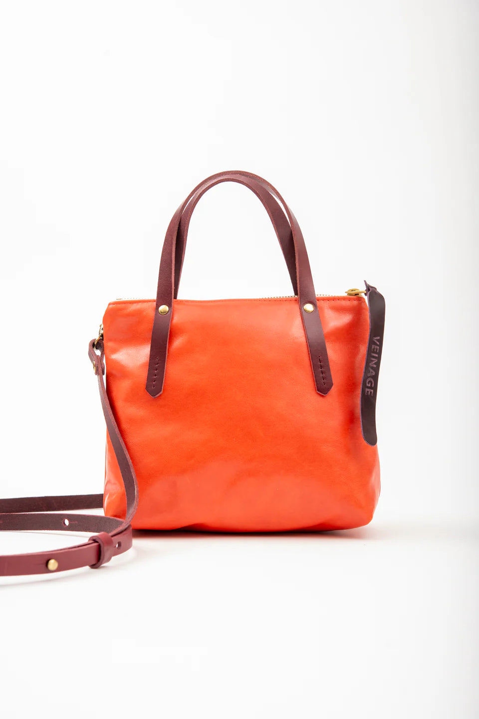 *Veinage -Leather handbag with crossbody strap Papineau - Frock Toronto