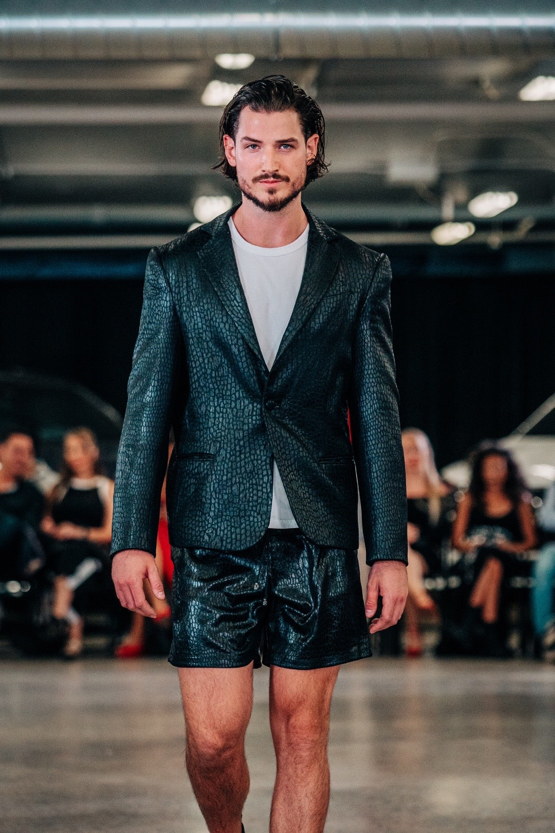 *Oscar Mendoza - Reptile Print Faux Leather Blazer
