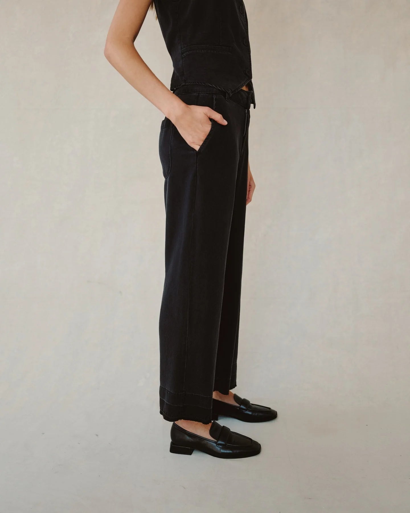 Saige Wide Leg Pant