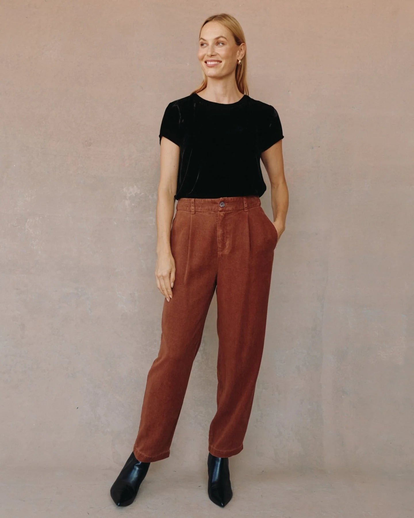 Pleated Trouser