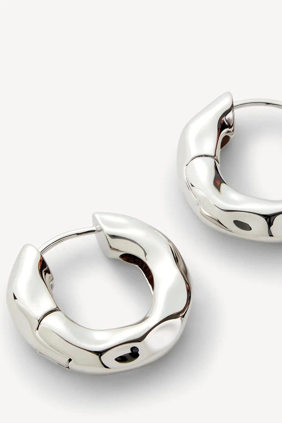 Machete - Wavy Chunky Hoops