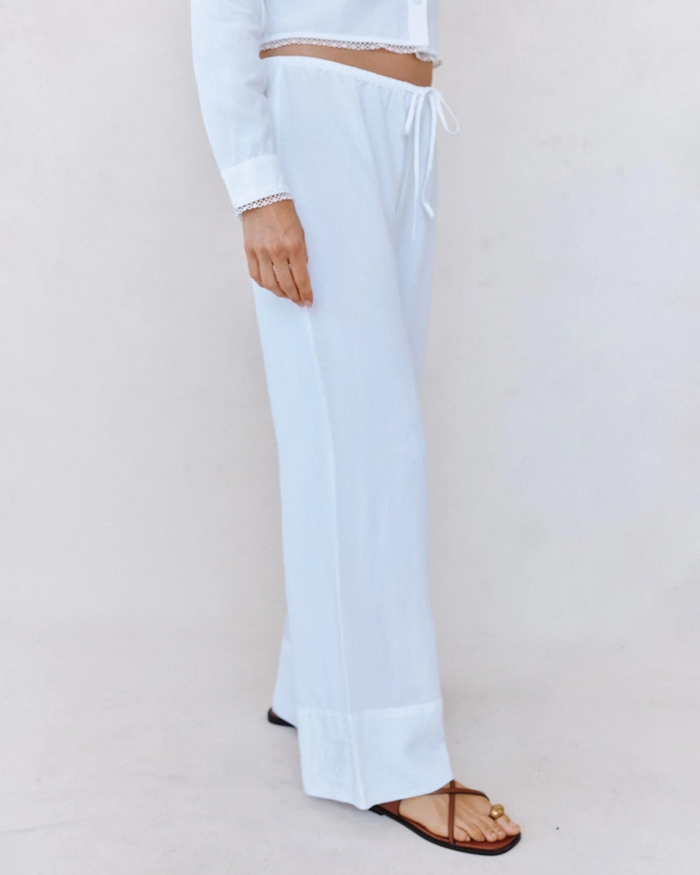 Wide Hem Drawstring Pant